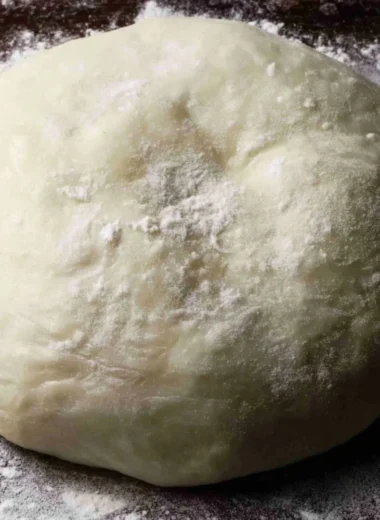 Authentic Italian pizza dough ingredients and preparation process