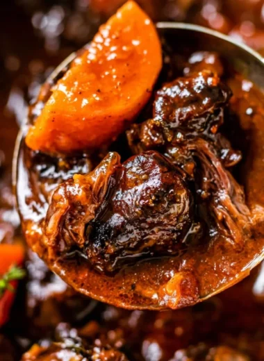 Delicious Irish stew recipe featuring tender meat and fresh vegetables.